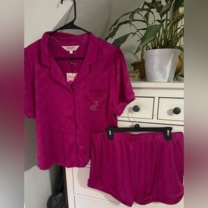 Juicy Couture Women's Fuchsia Pajama Set NWT